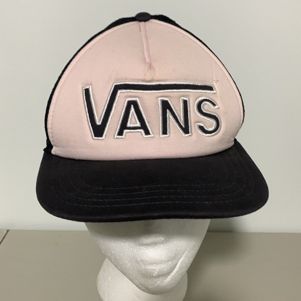VANS - Pale Pink womens Snapback Mesh Trucker Hat B1